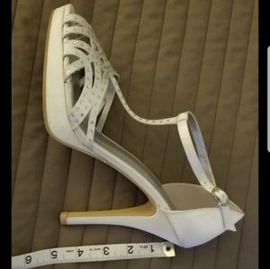 White Satin Wedding Shoes - Size 9W